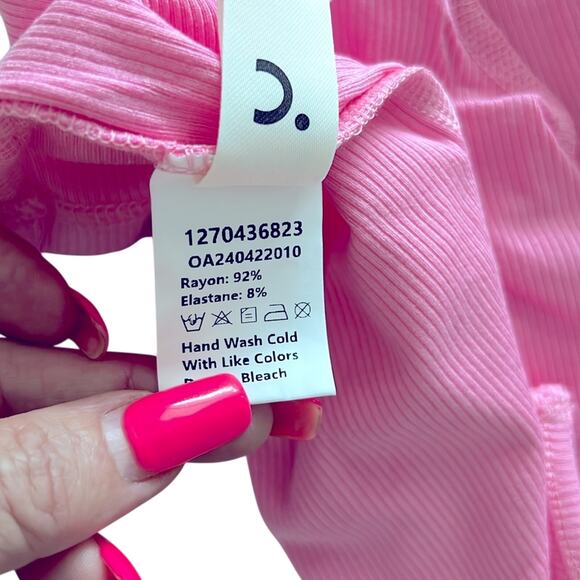 Commense Pink Sleeveless Turtleneck Top - Picture 4 of 7